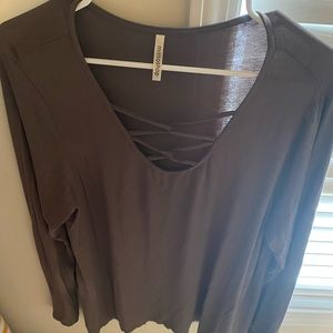 Women’s long sleeve top